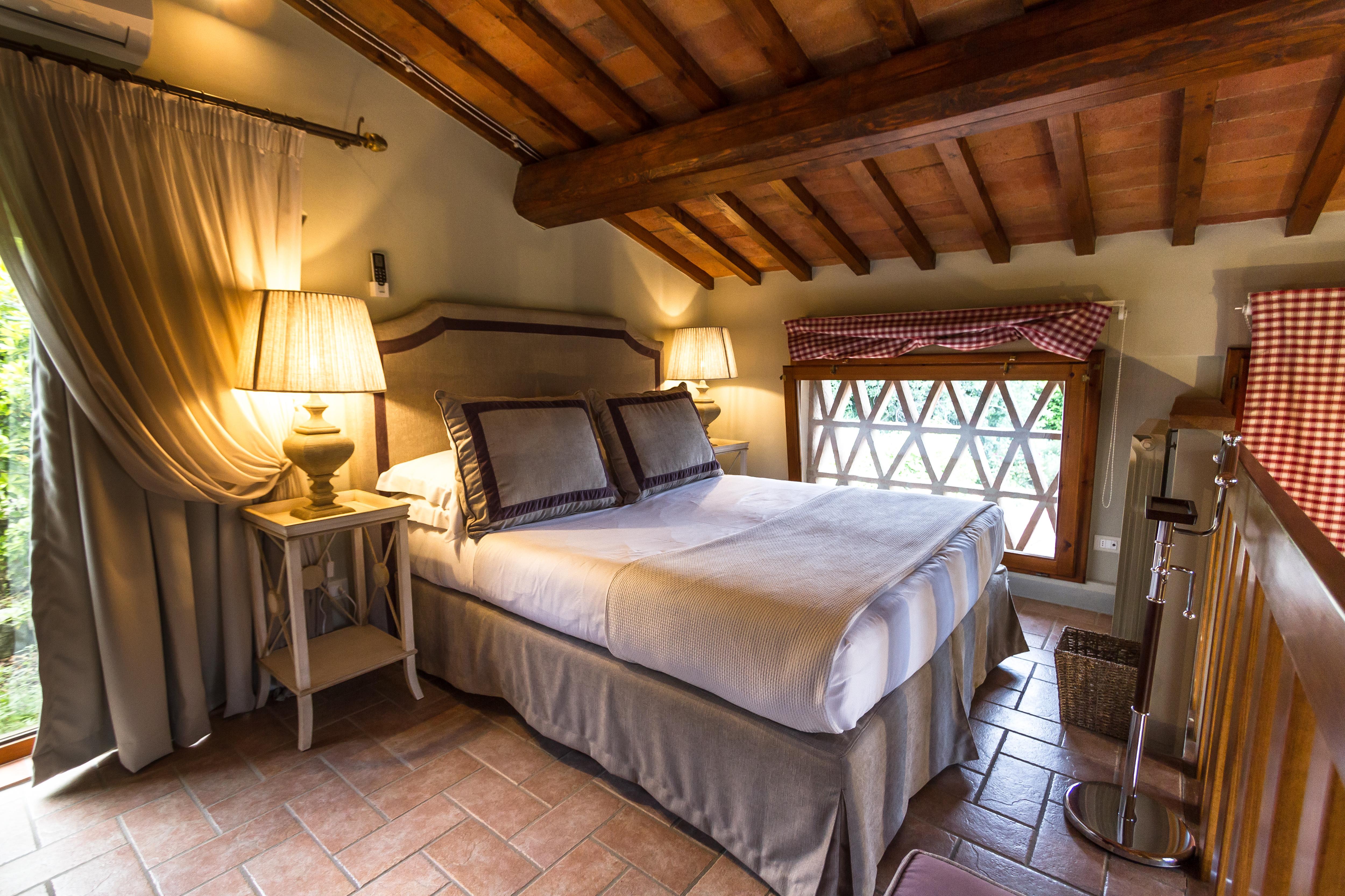 Relais Villa Olmo - Place Of Charme อิมปรูเนตา ภายนอก รูปภาพ