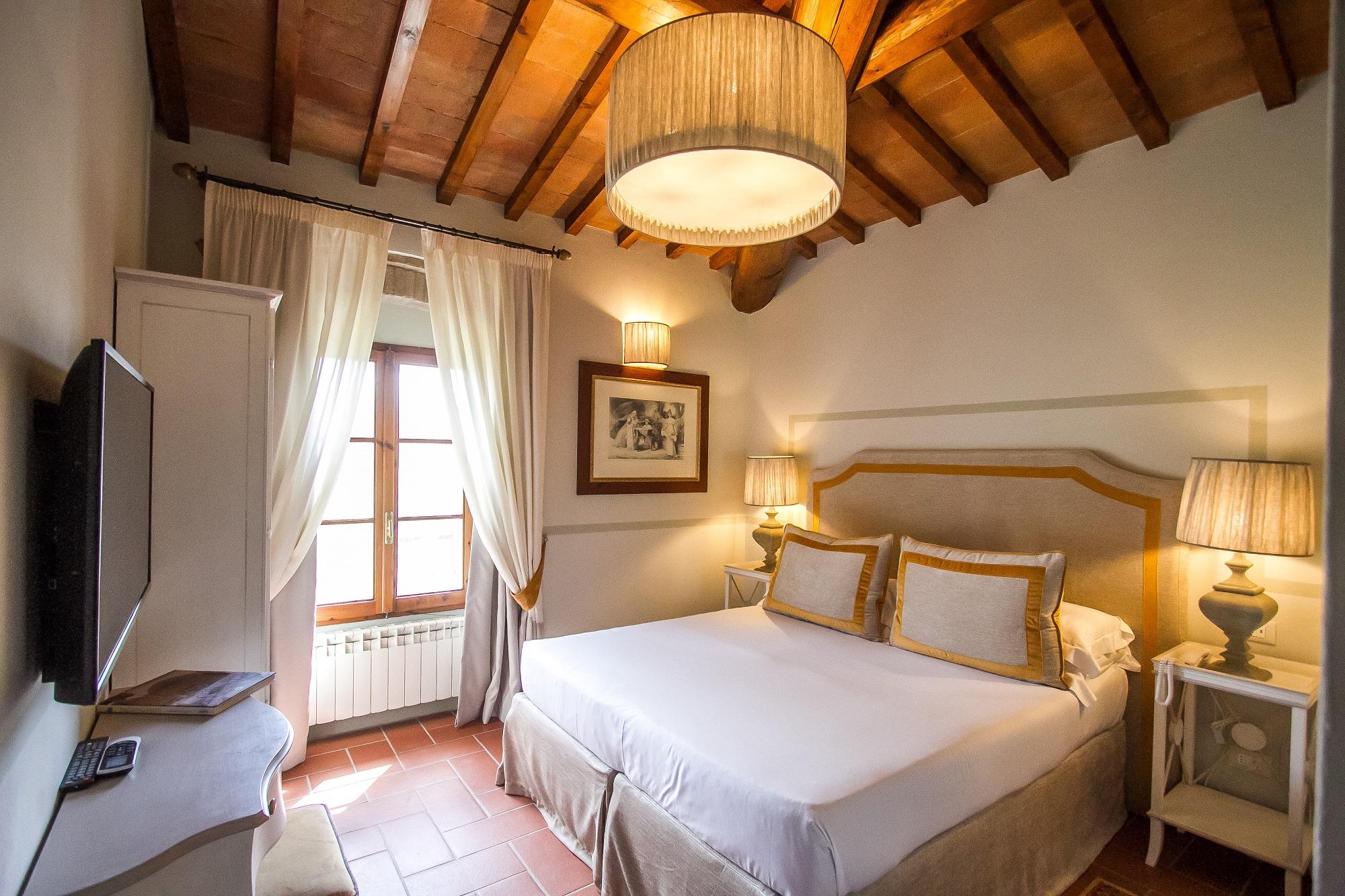 Relais Villa Olmo - Place Of Charme อิมปรูเนตา ภายนอก รูปภาพ